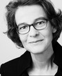Portrait Prof. Dr. Susanne Strätling black and white