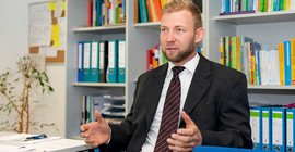 Bildungsforscher Prof. Dr. Björn Egbert. Foto. Tobias Hopfgarten.