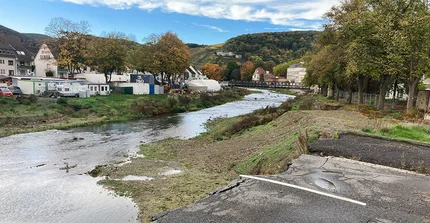 Die Forschenden des KAHR-Projekts untersuchen, welche Lehren man aus dem Jahrhunderthochwasser ziehen kann und wie sich derart verheerende Schäden künftig vermeiden lassen.
