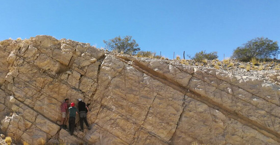 Drei Geologen im ihren „natürlichen Habitat“. Foto: Sibiao Liu.