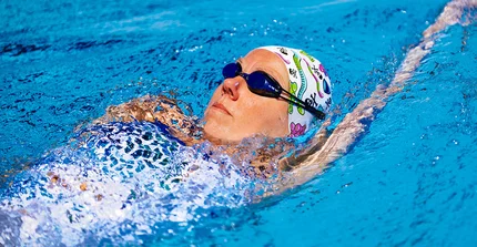 Verena Schott beim Schwimmen.