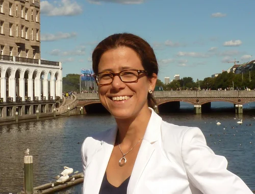 Portrait Dr. Stephanie Kowitz-Harms