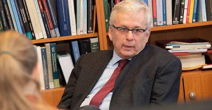 Porträt von Prof. Zimmermann