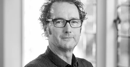 Ass. Prof. Dr. Chris Healy