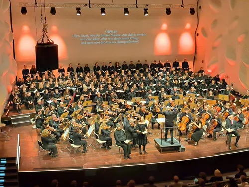 Chor und Orchester der Uni Potsdam beim großen Elias-Konzert
