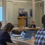 Jan Martin Zollitsch präsentiert seine Forschungsergebnisse