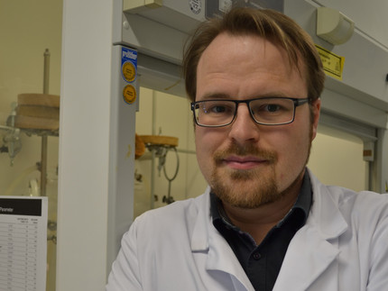 Picture shows the group leader Johannes a Caucasian man in lab coat