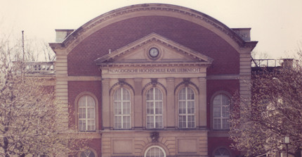 Der einstige Marstall mit dem Auditorium maximum, 1980er Jahre