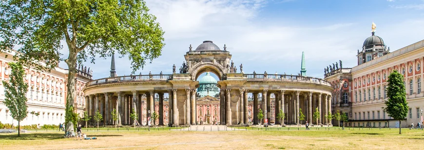 Campus Am Neuen Palais Allee zu Haus 8
