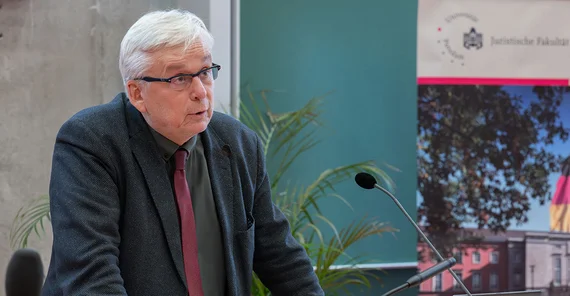 Prof. Dr. Andreas Zimmermann LL.M., Dekan der Juristischen Fakultät.