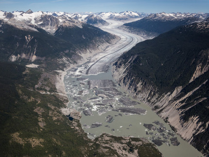 Kliniklini Glacier (Photo: John J. Clague)