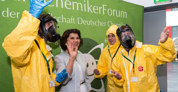 Prof. Dr. Donna Nelson bei jungen Chemikern an der UP zu Gast, Foto: Karla Fritze