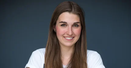 Dr. Lena Florian