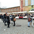 Weihnachtsmarkt im Innenhof am Campus Neues Palais
