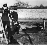 Militärisches Zeremoniell zur Verabschiedung eines Lehrgangs, 1957. Foto: BStU, MfS HA IX / Fo / 1413 (Bild 103).