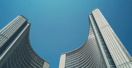 Gebäude