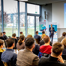 Keynote Florian Schütz vor Plenum