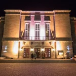 Entreé zum Uniball: Campus Griebnitzsee. Foto: rotschwarzdesign