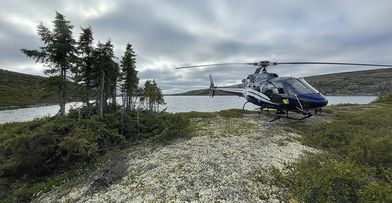 By helicopter through the Canadian Arctic. Photo: Ulrike Herzschuh