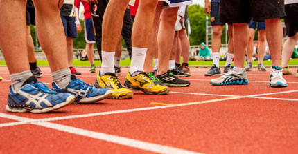 Die Teilnehmer kurz vor dem Ausdauerlauf