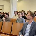 Neue und alte Studenten der Masterprogramme des Lehrstuhls Militärgeschichte / Kulturgeschichte der Gewalt.