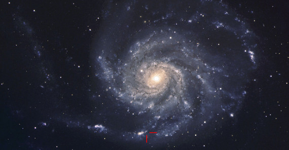 Vergleichsbild Feuerradgalaxie M101 noch ohne Supernova im März 2023 und mit Supernova im Mai 2023.