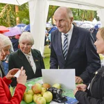 Ehrung durch den Ministerpräsidenten Brandenburgs