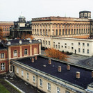 Noch ohne Kuppel: das Hauptgebäude mit Sitz des Rektorats Am Neuen Palais