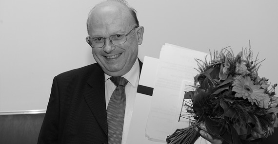 Porträt Prof. Dr. Dr. jur. hc. André Legrand