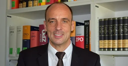 Alumnus Dr. Falk Bernau