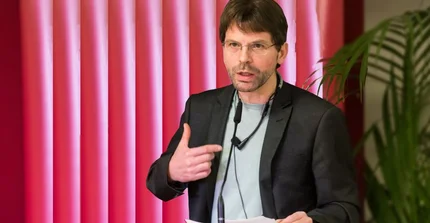 Dr. Olaf Glöckner