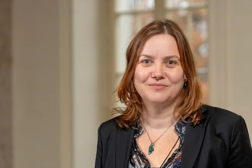 Profilbild Prof. Dr. Andrea Liese