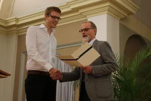 Preisträger André Taggeselle und Prof. Dr. Heinz-Dieter Heimann