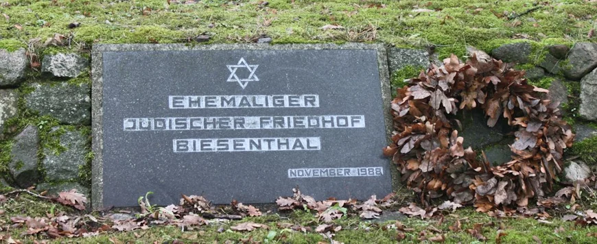 Verblassendes Gedenken an den Jüdischen Friedhof in Biesenthal