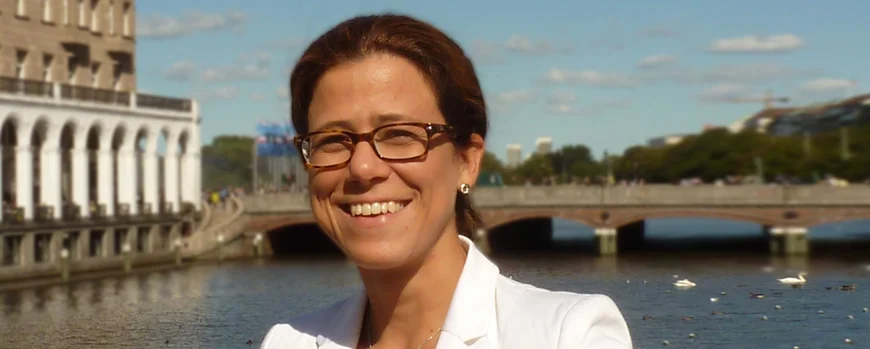 Alumna Stephanie Kowitz-Harms: gibt als Kulturschaffende verschiedenen Bildungsprojekten in Hamburg Profil.