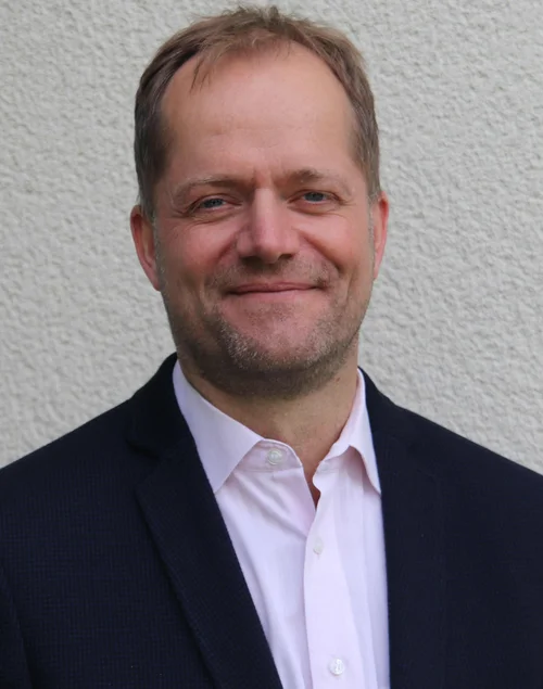 Porträtfoto Dr. Mirko Degener