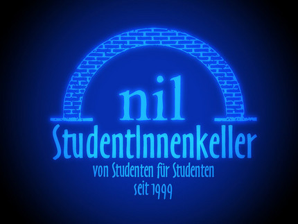 blau leuchtende Schrift auf schwarzem Hintergrund