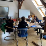 A team at the DH Jewshish Hackathon 2022 works on a challenge.