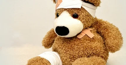 Teddy mit Bandage