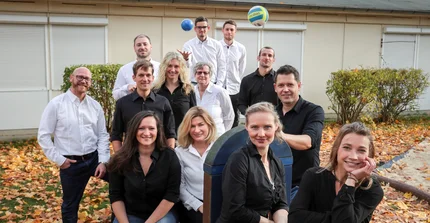 Whether full-time or student, become part of the office team