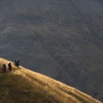 Last hike down to the valley.