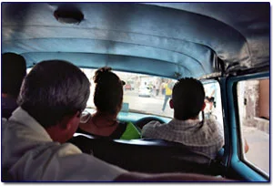 Foto "Taxi cubano I" von hlarry (@photobase)