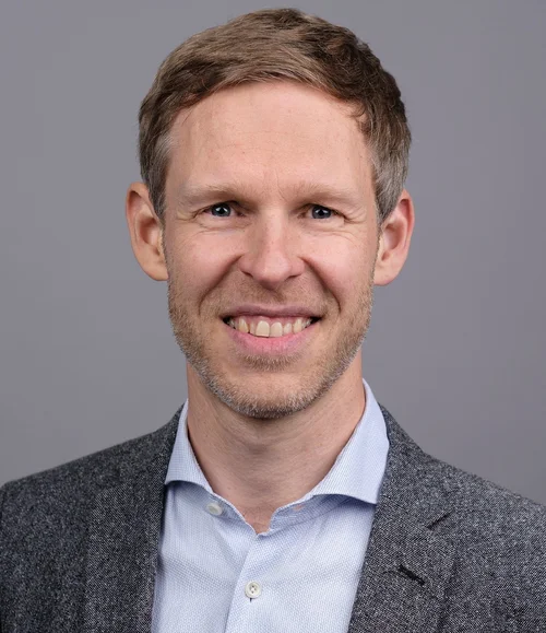 Prof. Kaspar Burger