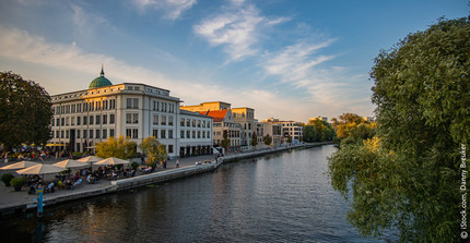 Foto aus Potsdam (zu sehen ist: Otto-Braun-Platz, Adolf-Miethe-Ufer und Alte Fahrt)
