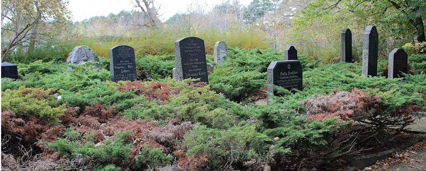 Blick über den Friedhof in Richtung Nordwesten
