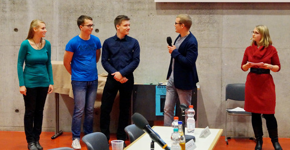 Personen auf dem Strafrechtsbowl 2016