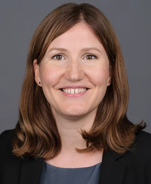 Porträtfoto Hanna Dumont