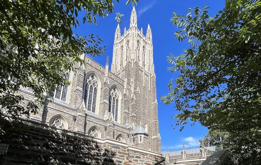 Blick auf die Duke University Chapel auf dem Campus in Durham. Foto: Raphael Nicolai.