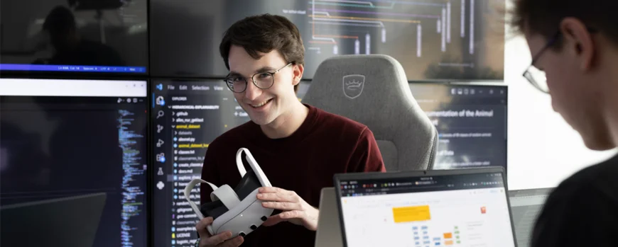 Studierender im Labor