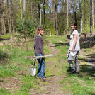 Arbeiten im Stadtwald von Treuenbrietzen im Rahmen einer studentischen Projektarbeit.